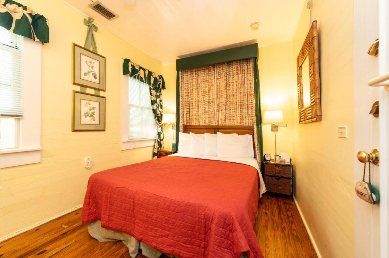 Knowles House B&B - Adult Only Кей Уест Екстериор снимка